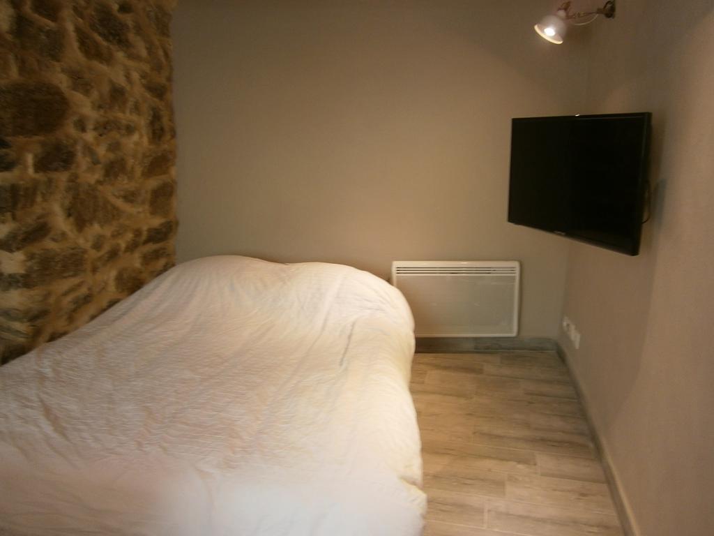 Studio Suquet Saint Antoine Кан Екстериор снимка