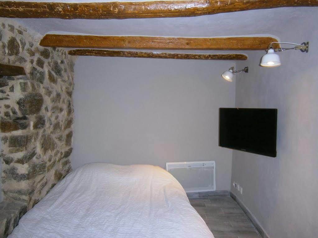 Studio Suquet Saint Antoine Кан Екстериор снимка